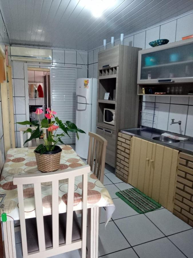 Residencial Lena A 300 Metros Da Casa de Férias